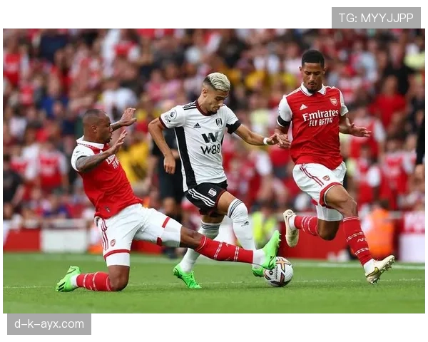 乔·阿尤英超赛场再显神勇，续写传奇进球纪录状态火热