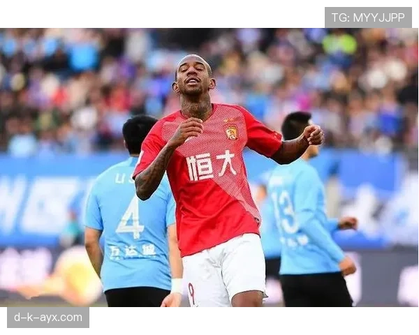 上海申花久事接手开启新征程，状态回暖引期待