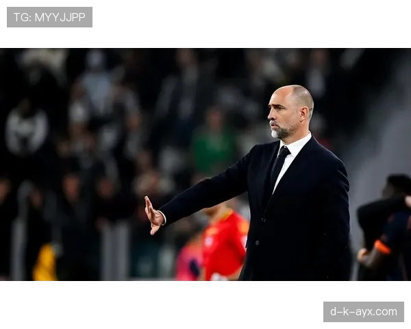 帕尔马主帅战术革新显成效，球队状态回暖迎新赛季挑战