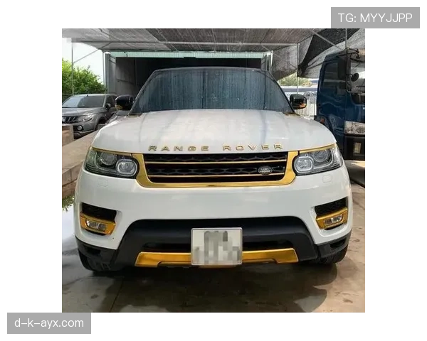 任子威背着经纪人偷偷买豪车，普通人活成了网红没法比！