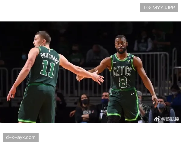 佩顿普里查德无球跑位，凯尔特人替补三分效率上升